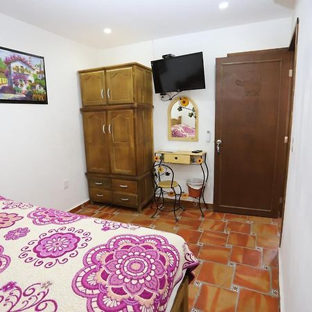 Hotel Boutique Casa Elefante Гвадалахара Екстер'єр фото